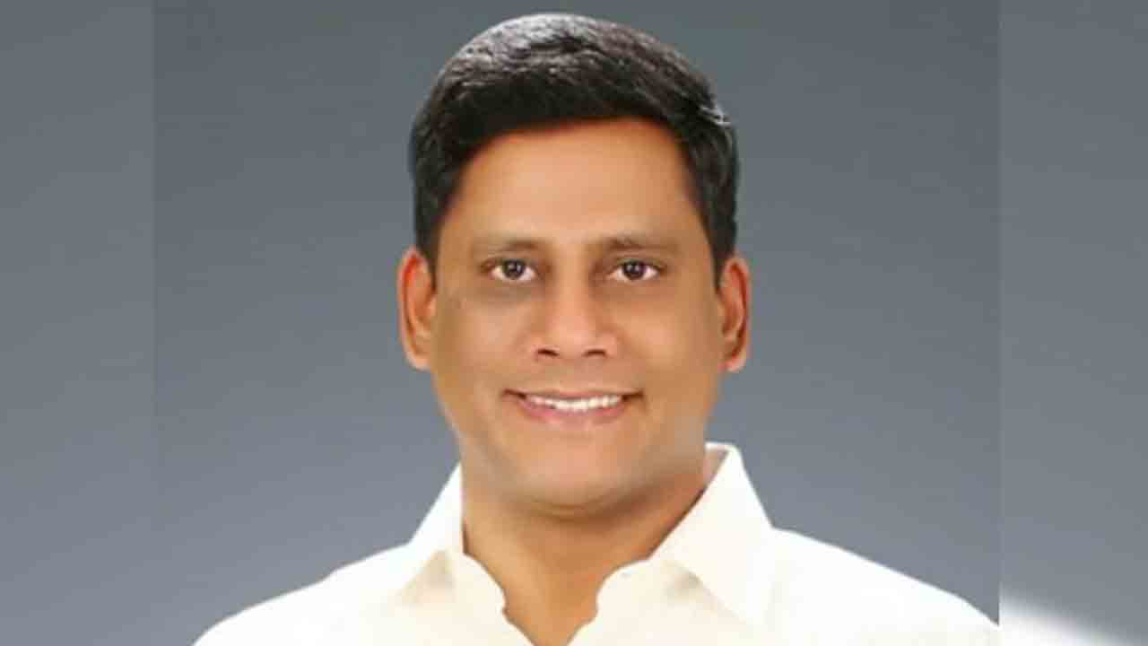 హెచ్‌సీఏ కోశాధికారిగా అనిల్‌కుమార్‌