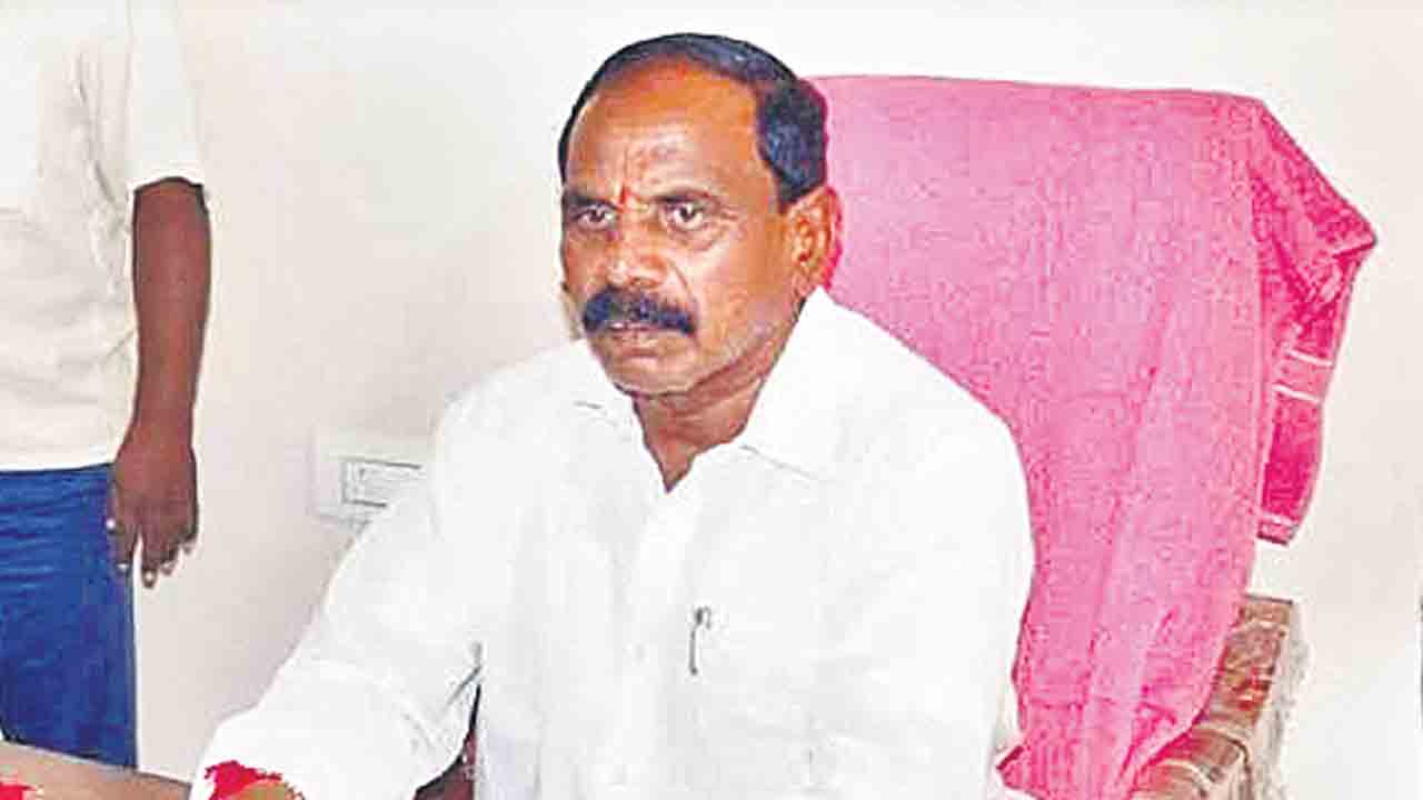 మూసీపై బ్రిడ్జీలు కేసీఆర్‌ ప్రభుత్వమే ఇచ్చింది.. కాలే