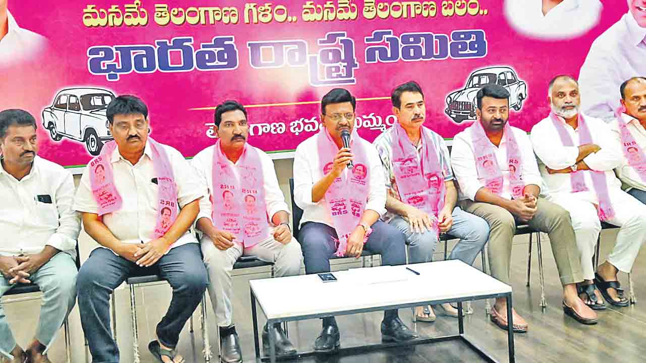 పర్సంటేజీలొచ్చే శాఖలకే నిధులు