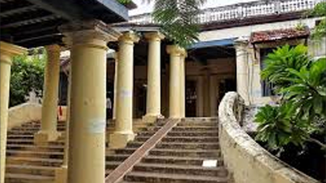 Bomb Threat | మచిలీపట్నం జిల్లా కోర్టుకు బాంబు బెదిరింపు