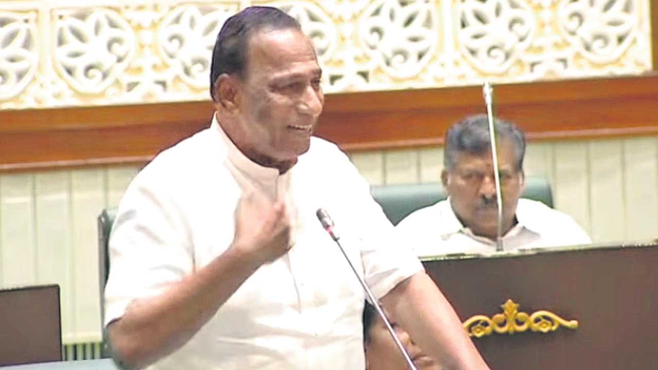 జవహర్‌నగర్‌ డంపింగ్‌ యార్డ్‌కు వెయ్యి కోట్లు ఇవ్వండి