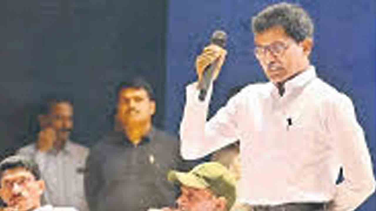 Maoist Party | దేవ్‌జీ నాయకత్వంలో కొత్తపార్టీ?..రాజకీయాల దిశగా మావోయిస్టుల అడుగులు