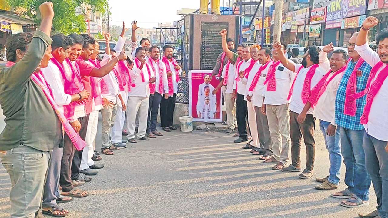 ఆయిల్‌పామ్‌ ఫ్యాక్టరీ ఘనత బీఆర్‌ఎస్‌దే