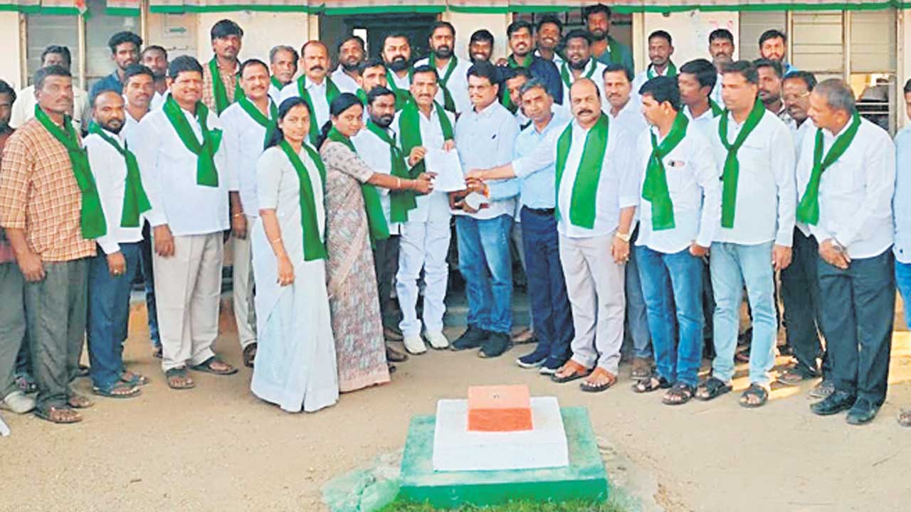 నిరంతరం విద్యుత్‌ సరఫరా చేయాలి