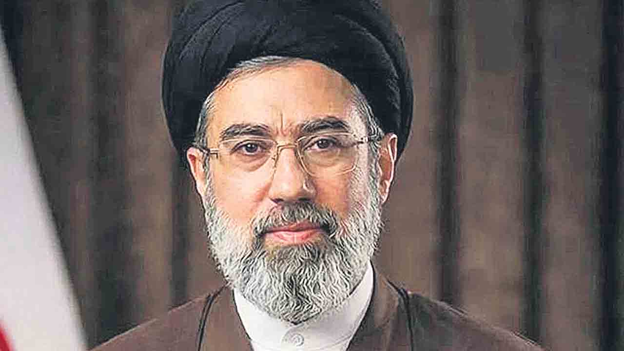 తగ్గేదే..లే!