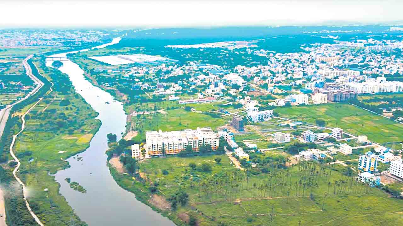 మలక్‌పేటలో మునిగి… మంచిరేవులలో తేలి!.. పూటకో మాట రోజుకో డ్రామా!