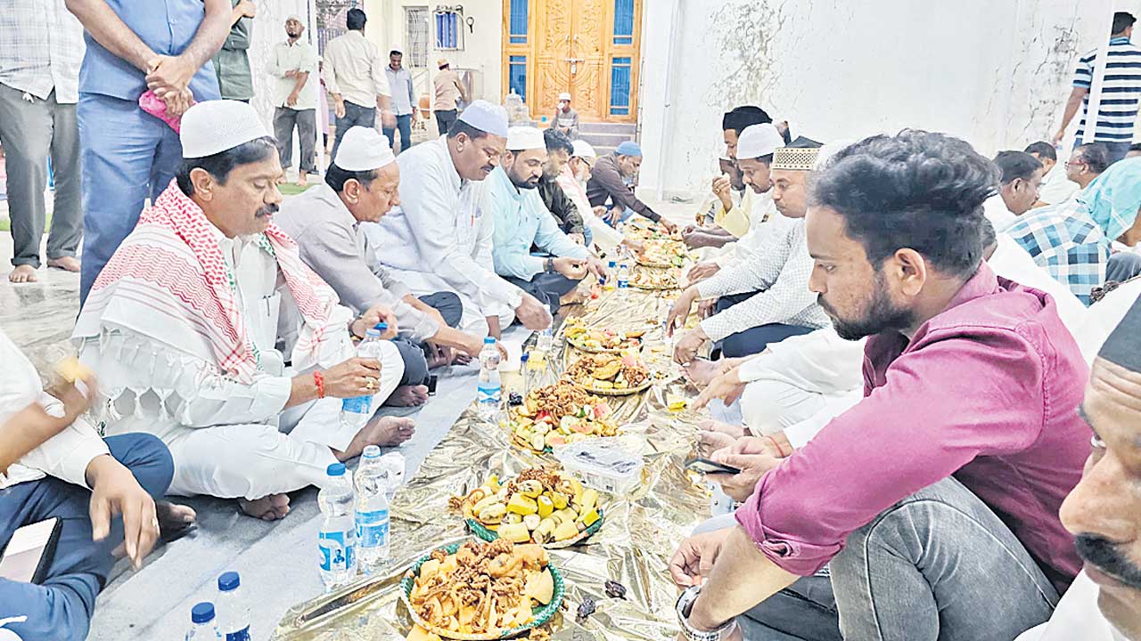 బీఆర్‌ఎస్‌ హయాంలోనే మైనార్టీల సంక్షేమం