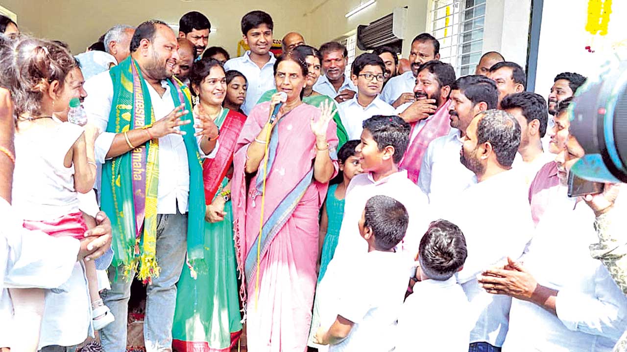 రాష్ట్రంలో కుంటుపడిన అభివృద్ధి