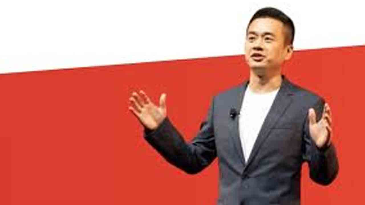 వన్‌ప్లస్‌ సీఈవో రాజీనామా