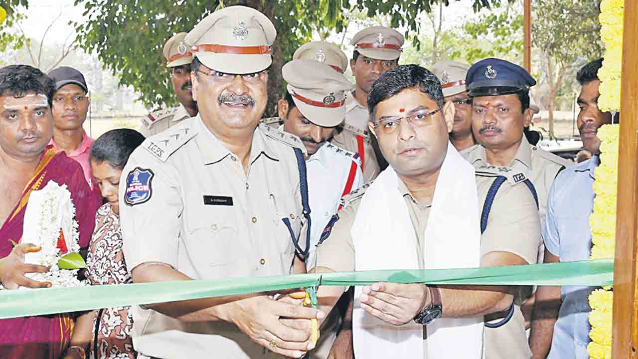 ప్రజల భద్రతకు ప్రాధాన్యం