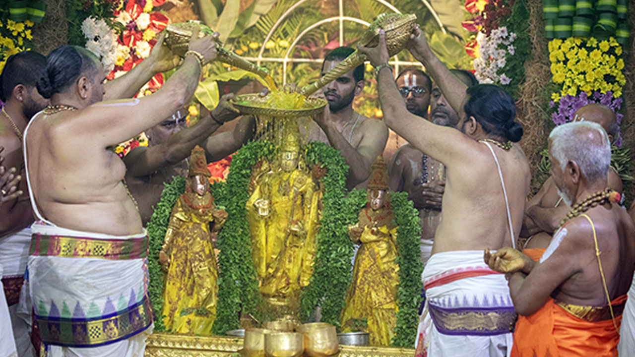 Snapana Tirumanjanam