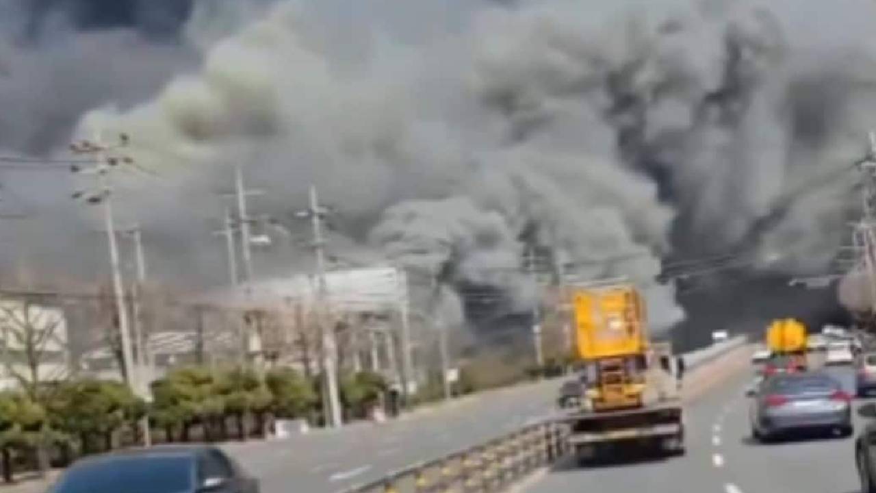 South Korea | దక్షిణ కొరియాలో అగ్ని ప్రమాదం.. 10 మంది మృతి.. 59 మందికి గాయాలు