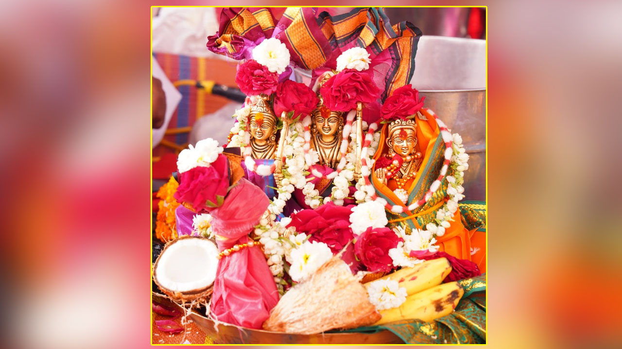 Sri Rama Navmi | కుభీర్‌లో కన్నుల పండువగా సీతారాముల కల్యాణం