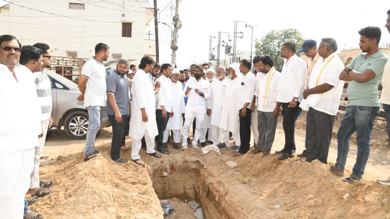 Srinivas Goud | రైల్వే అధికారుల అనాలోచిత నిర్ణయం : మాజీ మంత్రి శ్రీనివాస్‌ గౌడ్‌