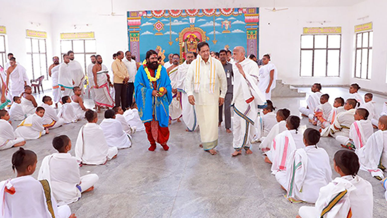 TTD Chairman | కీసరగుట్ట వేద విజ్ఞాన పీఠాన్ని సందర్శించిన టీటీడీ చైర్మన్‌