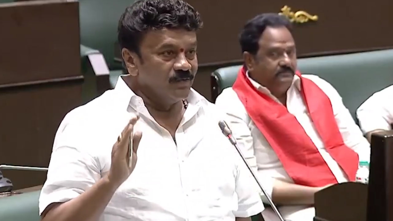 Former Minister Talasani | ప్రజలను మోసం చేయడానికే అమలు కాని హామీలిచ్చారా? కాంగ్రెస్‌ను నిలదీసిన మాజీ మంత్రి తలసాని