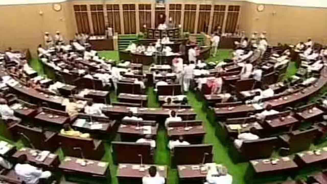 అసెంబ్లీ లాబీల్లోకి మాజీలకు నో ఎంట్రీ!