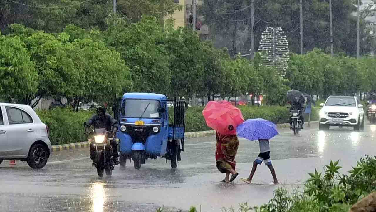 వచ్చే మూడు రోజులు వర్షాలు