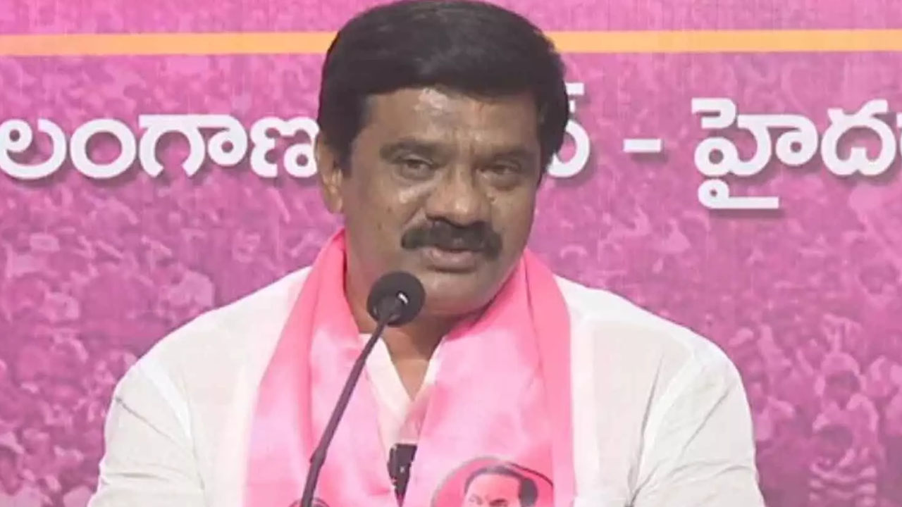 Vemula Prashanth Reddy | స్పీకర్‌ నిర్ణయం శాసన వ్యవస్థ చరిత్రలో చీకటి రోజు : మాజీ మంత్రి వేముల ప్రశాంత్ రెడ్డి