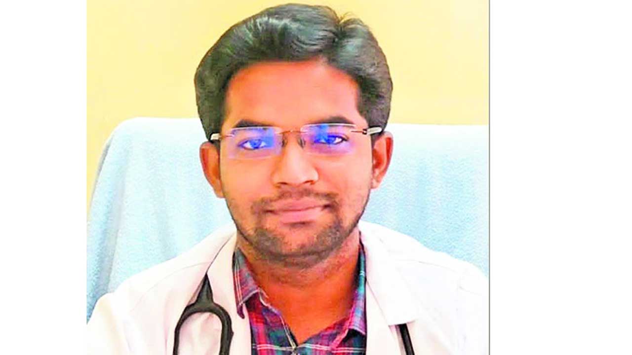 అనుమానాస్పదంగా యువ వైద్యుడి మృతి