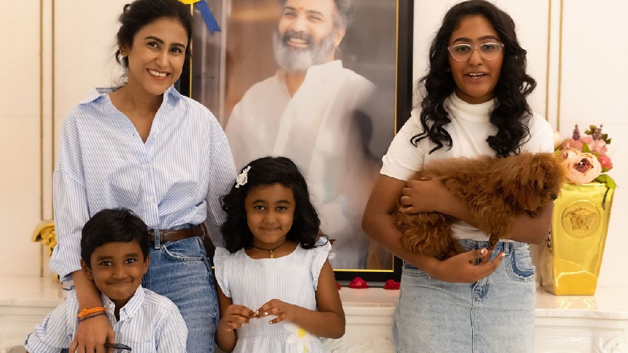 Alekhya Tarakratna | పిల్ల‌ల‌ని కూడా ద‌గ్గ‌ర‌కు తీసుకోవడం లేదు.. తార‌క‌రత్న భార్య ఎమోష‌న‌ల్