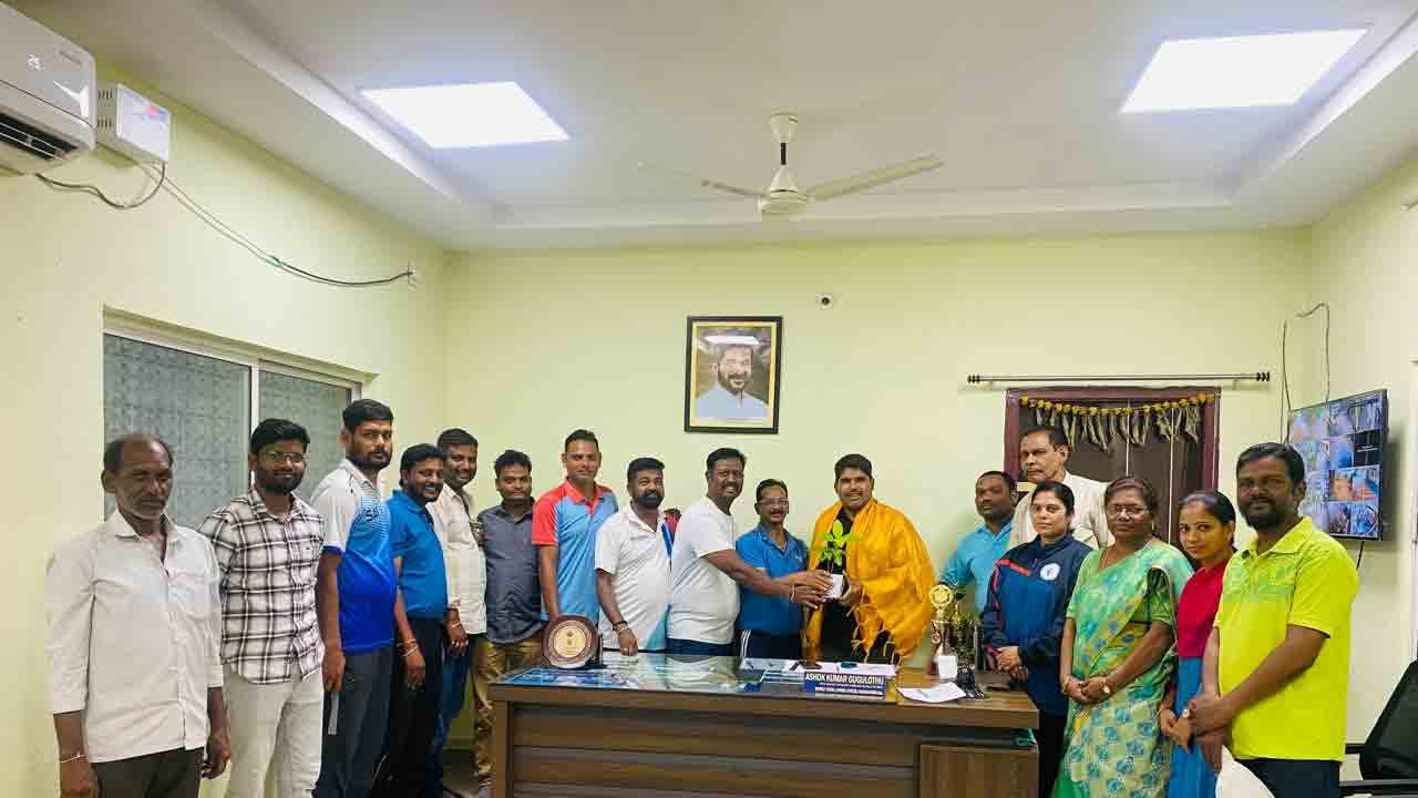 ఖేలో ఇండియా ఫస్ట్‌ ఎడిషన్‌ ట్రైబల్‌ గేమ్‌ పోటీలకు డీవైఎస్‌వో అశోక్‌కుమార్‌