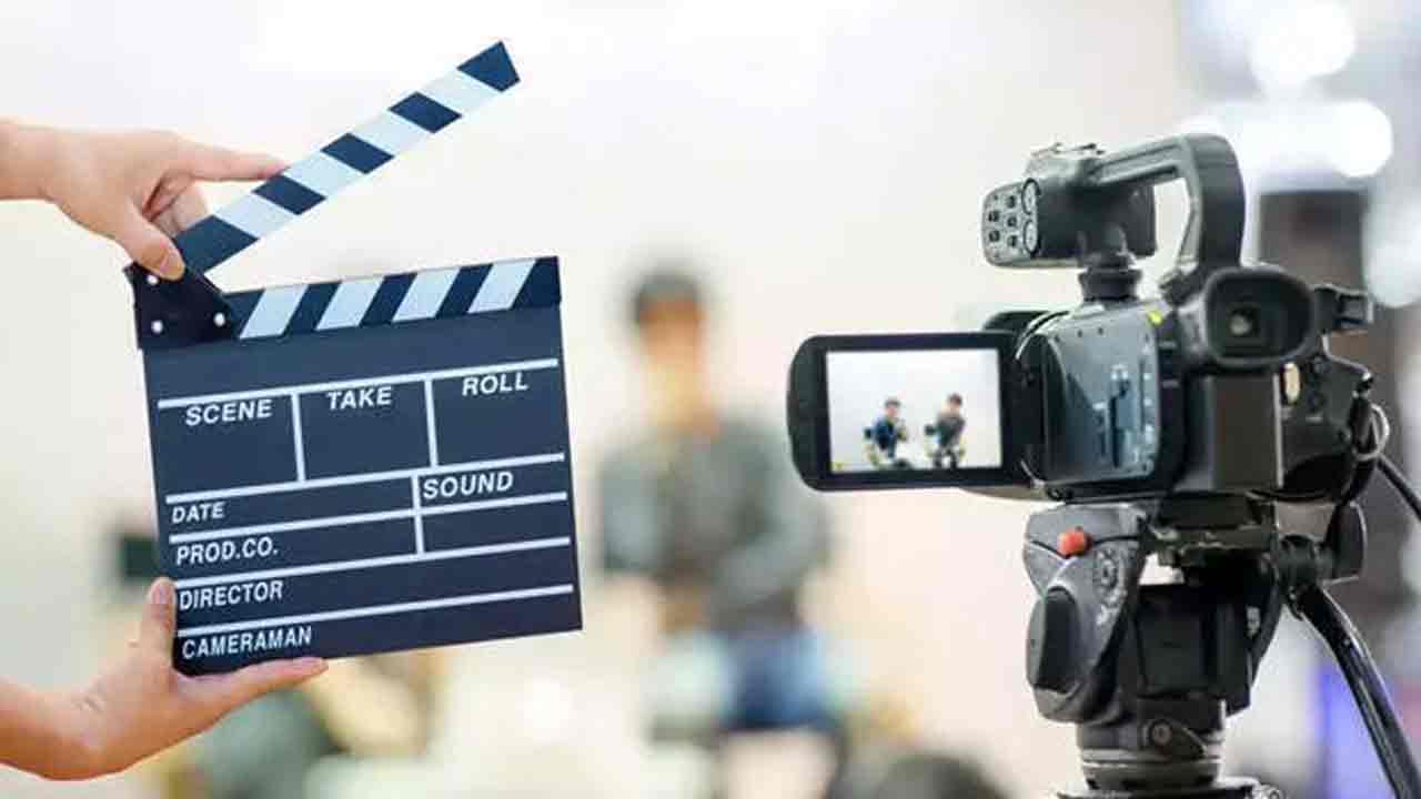 Web Series Chance | వెబ్‌సిరీస్‌లో ఛాన్స్‌ పేరిట యువతితో అసభ్య వీడియోలు తీసి.. సోషల్‌మీడియాలో పోస్టు చేసిన డైరెక్టర్