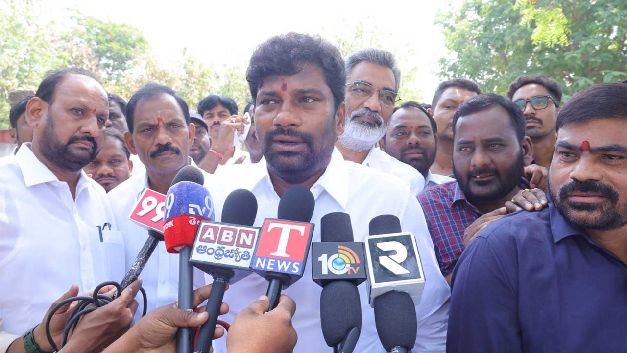 Balka Suman | క్యాతనపల్లి చైర్మన్‌ ఎన్నిక జరగకుండా మంత్రి వివేక్‌ కుట్రలు చేస్తున్నారు : బాల్క సుమన్‌