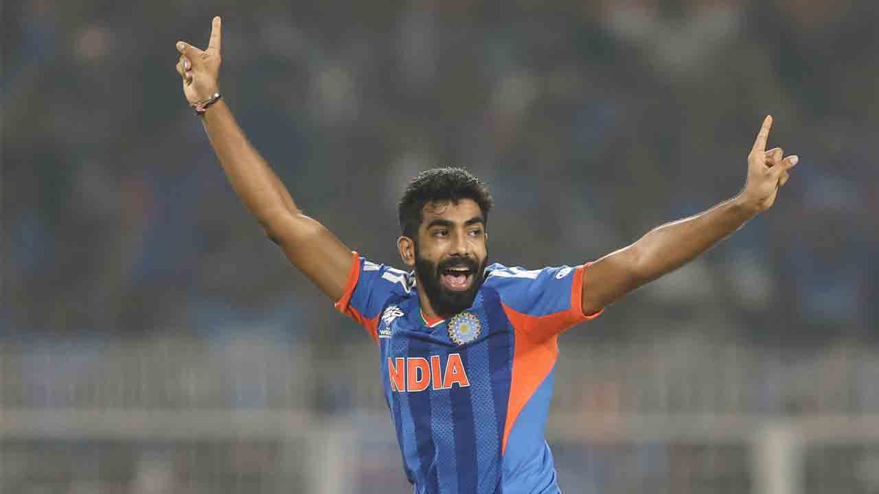 WI vs IND | బుమ్రా ధమాకా.. ఒకే ఓవర్లో రెండు బిగ్ వికెట్లు..!