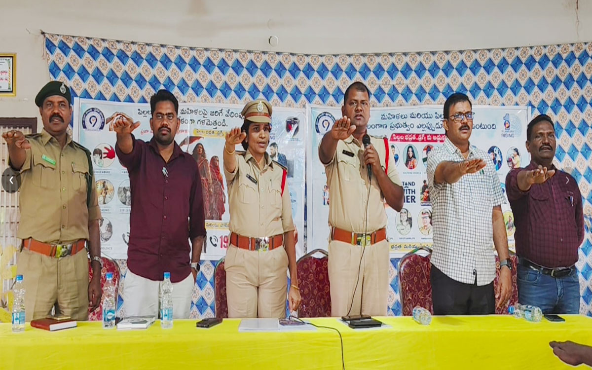 'మత్తుకు దూరంగా ఉంటూ ఉజ్వ‌ల భ‌విష్య‌త్ నిర్మించుకోవాలి'