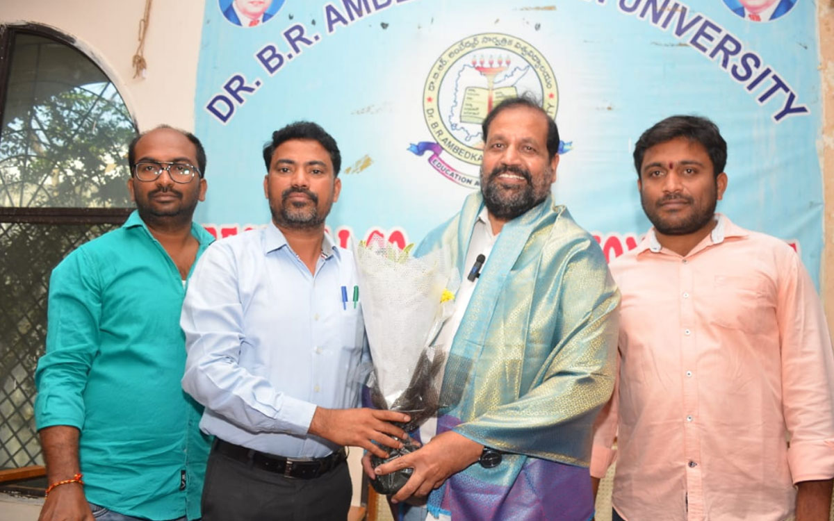 'యువత నైపుణ్యాభివృద్ధి అవకాశాలకై దరఖాస్తుల ఆహ్వానం'