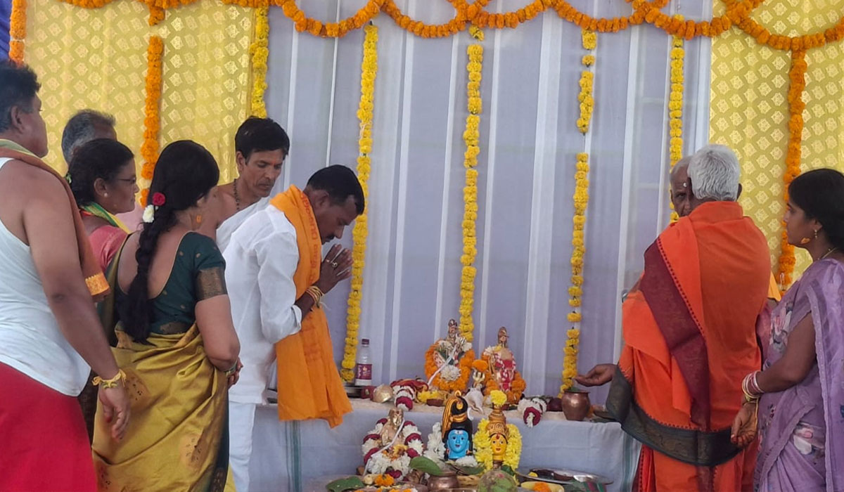 Dharmaram | ధర్మారంలో ఘనంగా శివపార్వతుల కళ్యాణోత్సవం