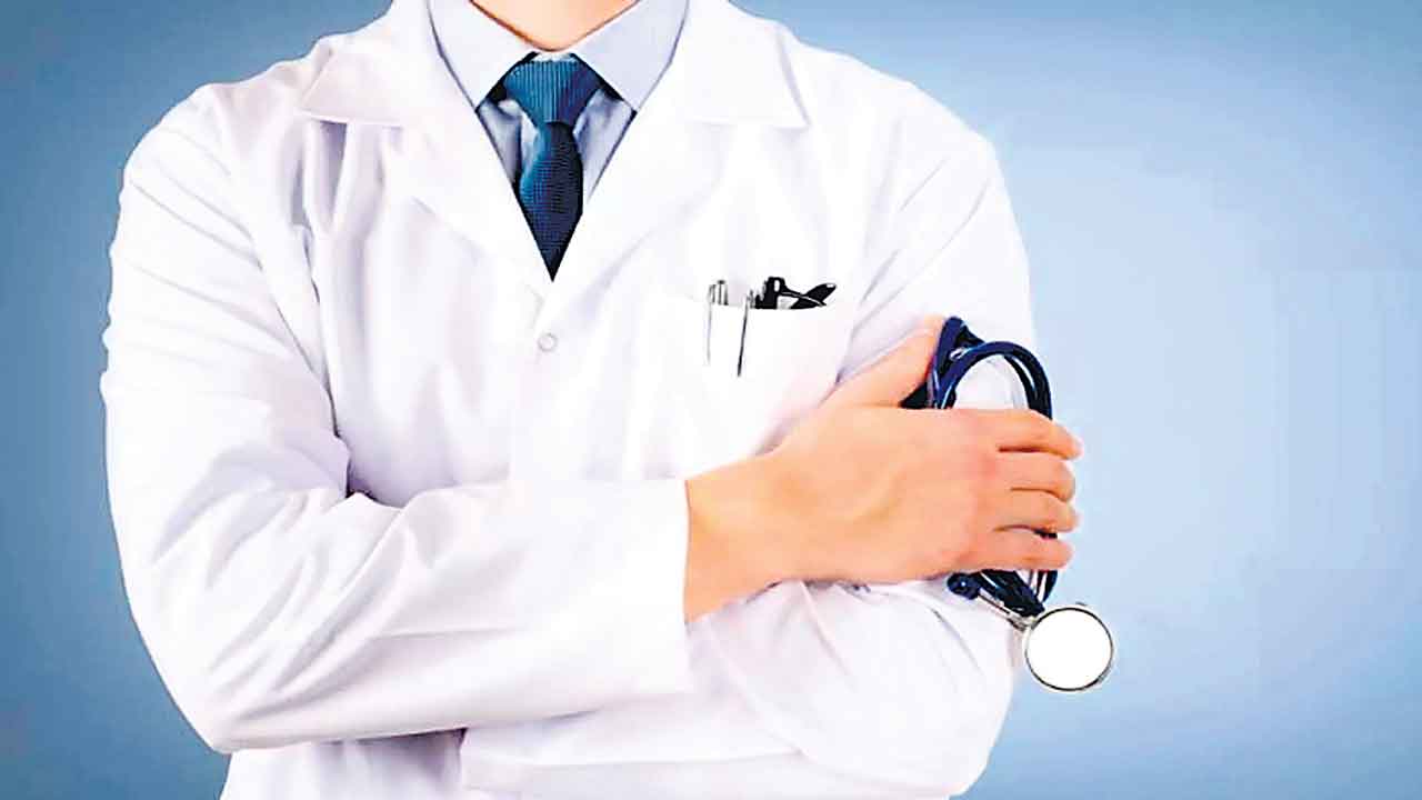 వైద్య శాఖలో అవినీతి తిమింగలం!