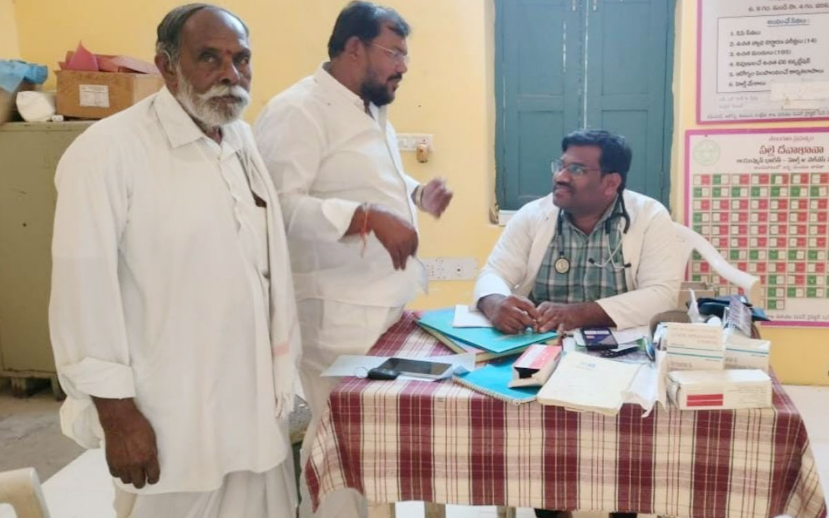 ‘గట్టుప్పల్ ఆరోగ్య స‌బ్ సెంట‌ర్‌లో అన్ని ర‌కాల‌ వైద్య సేవలు అందుబాటులోకి తేవాలి’