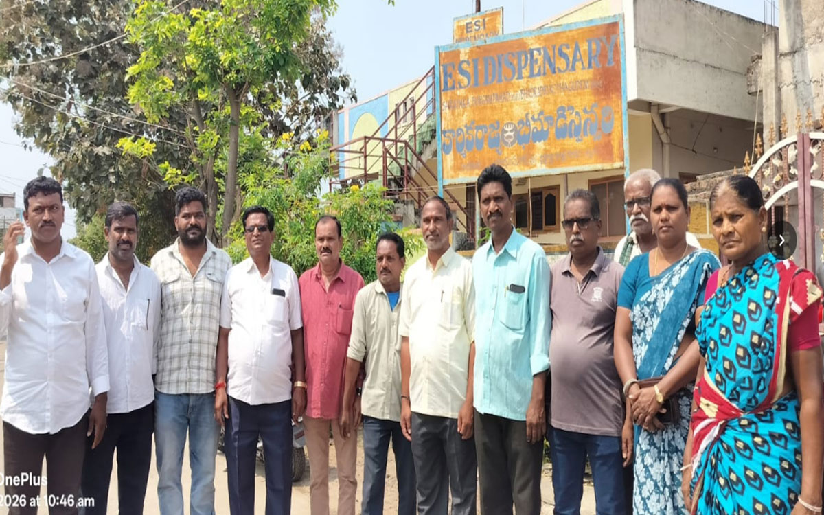ఈఎస్ఐలో అందని వైద్యం.. కార్మికుల అవ‌స్థ‌లు