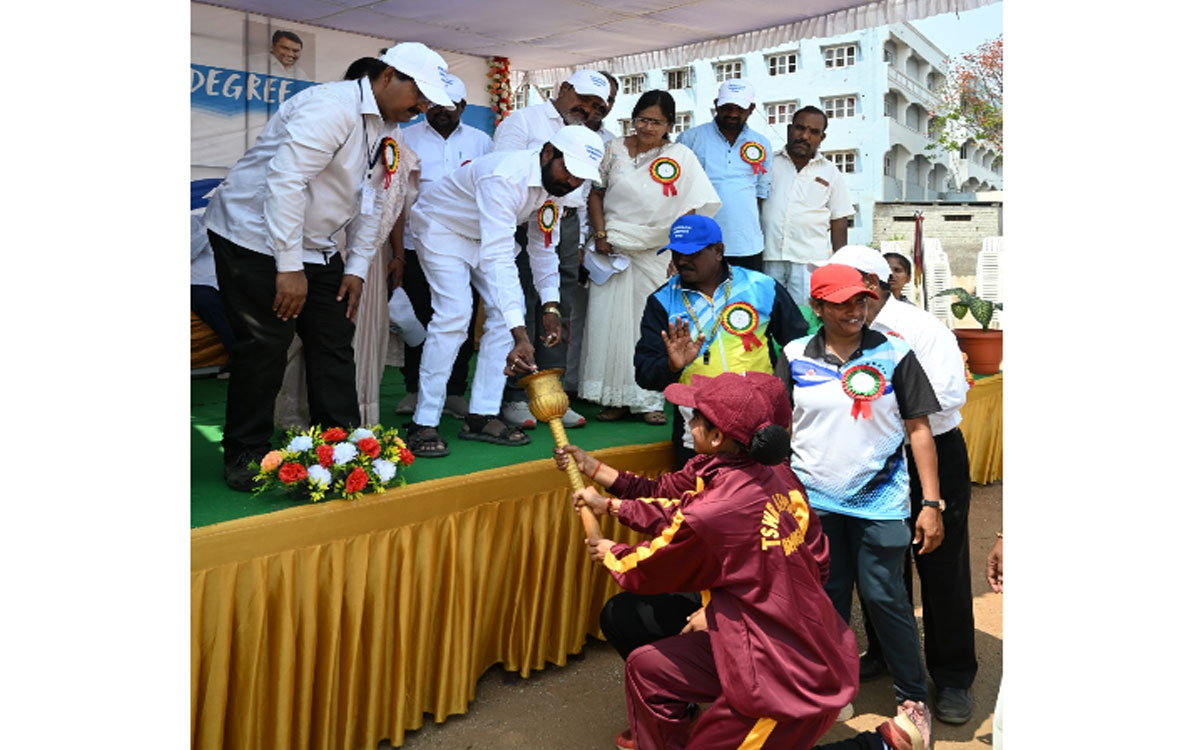 గురుకుల డిగ్రీ క‌ళాశాల‌ల స్పోర్ట్స్ మీట్ ప్రారంభం