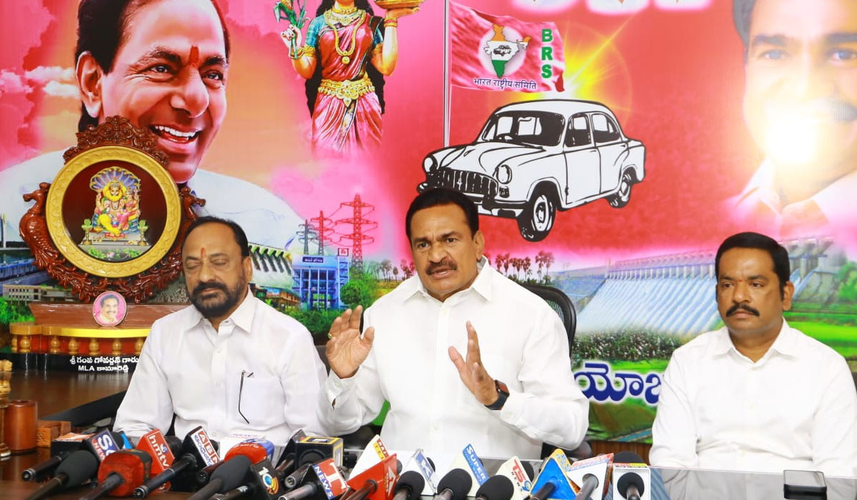 Kamareddy | ఆరు గ్యారంటీలకు ఇంకా ఎంత సమయం కావాలి.. కామారెడ్డి మాజీ ఎమ్మెల్యే గంప గోవర్ధన్‌