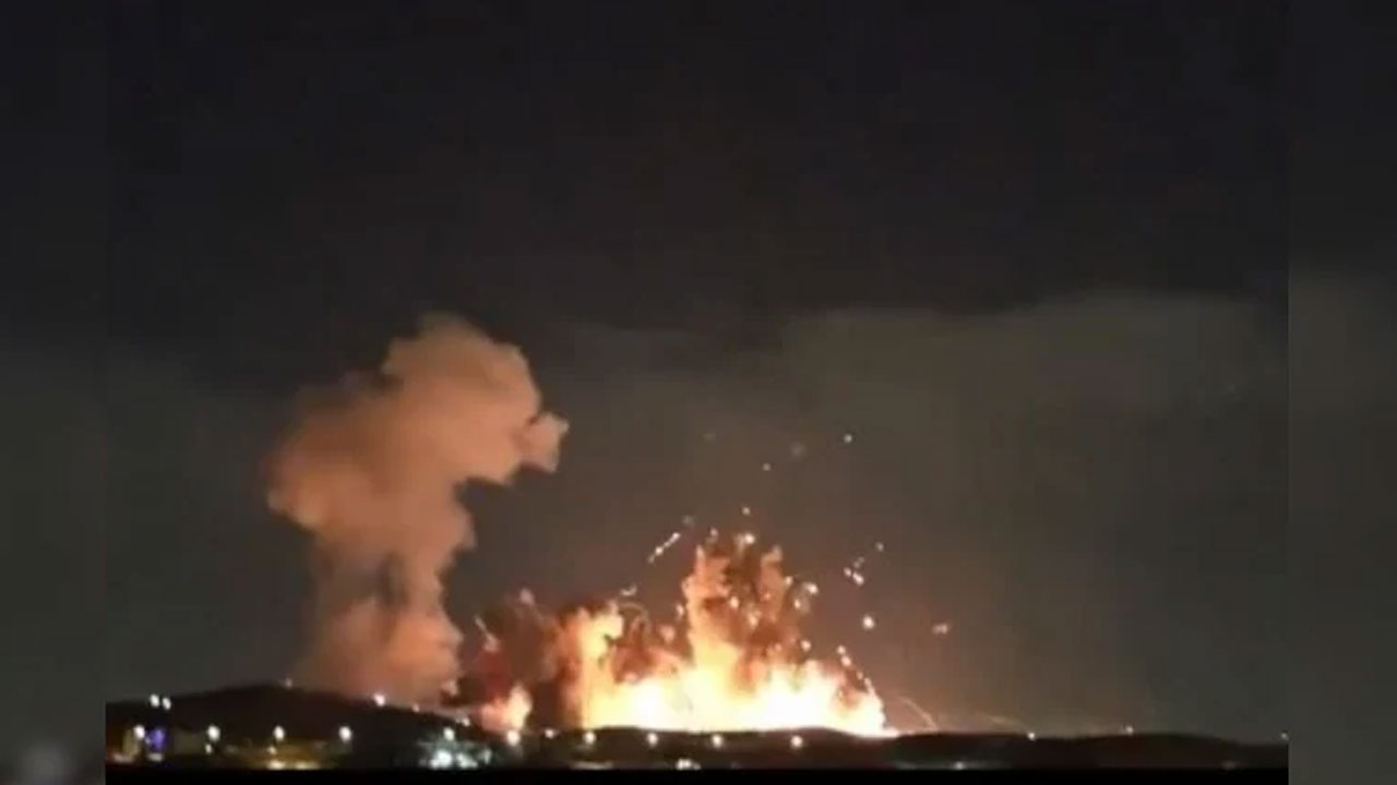 Donald Trump: ఆయుధ డిపోపై అటాక్‌.. భారీగా వ‌రుస‌ పేలుళ్లు.. వీడియో షేర్ చేసిన ట్రంప్