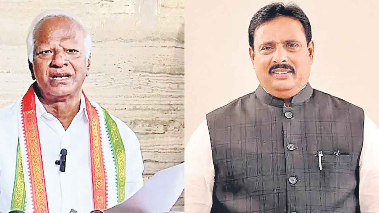 ఫిరాయింపులపై రేపు తుది విచారణ