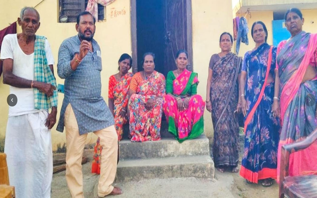 అర్హుల‌కు పెన్షన్ అందజేయాలి : ఇడం కైలాసం