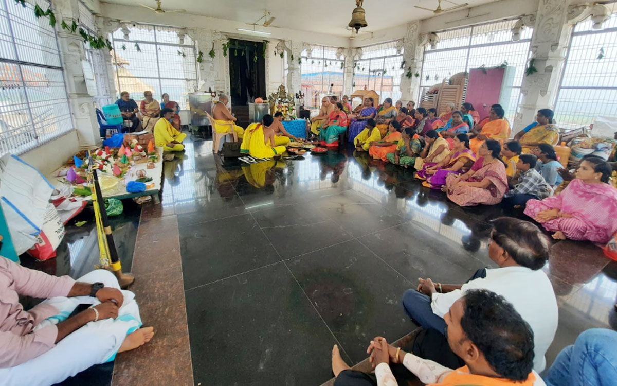 కాకర్ల పాలగుట్టపై వైభవంగా 'వేణుగోపాల స్వామి' బ్రహ్మోత్సవాలు