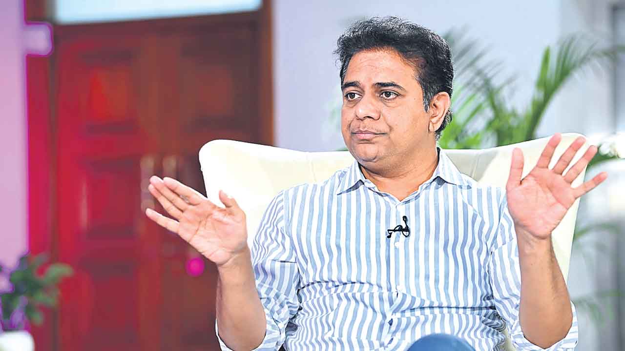 KTR | డైవర్షన్‌ కోసమే లొట్టపీసు కేసు!.. ఈ-రేస్‌లో నిధుల దుర్వినియోగం జరుగలేదు.. కేటీఆర్ చిట్‌చాట్‌