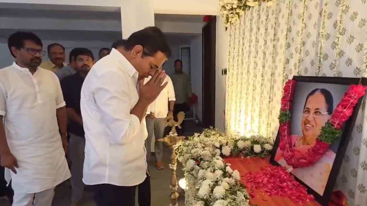 KTR | మాజీ ఎంపీ రంజిత్ రెడ్డిని పరామర్శించిన కేటీఆర్