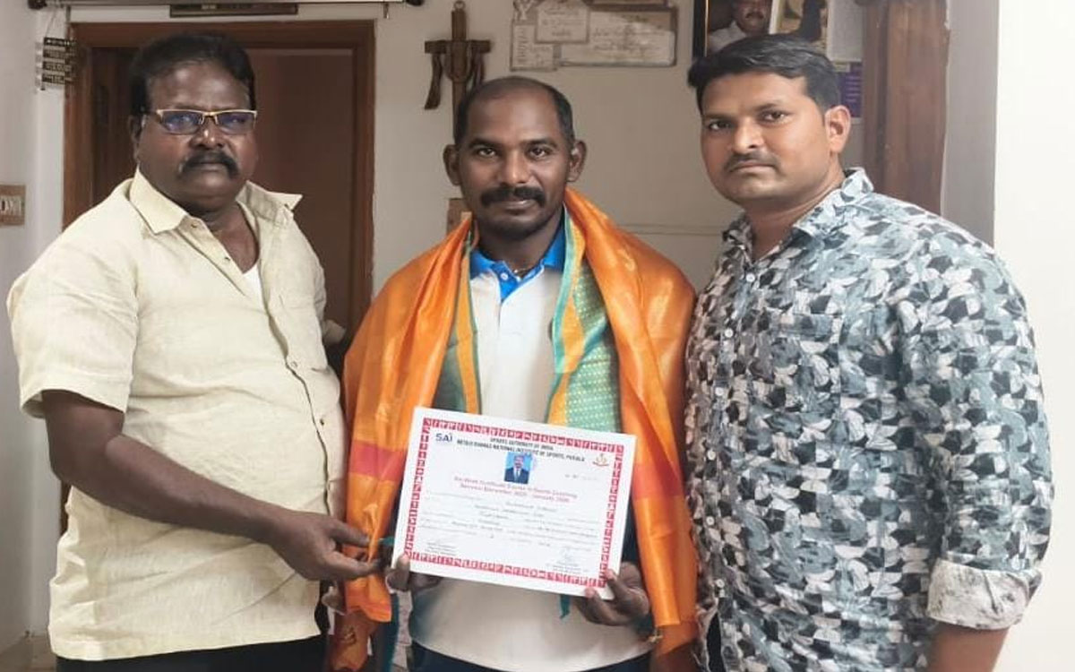 జాతీయ కబడ్డీ శిక్షకుడిగా కాకర్ల వాసి కూరాకుల నరేశ్‌ ఎంపిక