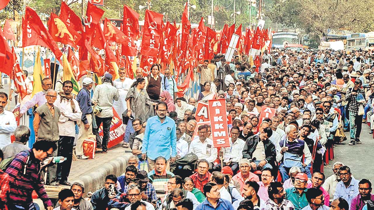 ‘కోడ్‌’లకు వ్యతిరేకంగా తీర్మానం చేయాల్సిందే..
