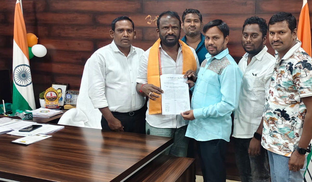 Ramagundam | అంబేద్కర్ కమ్యూనిటీ హాల్ భవనం నిర్మించాలని రామగుండం మేయర్‌కు ప్రజా ఐక్య వేదిక వినతి