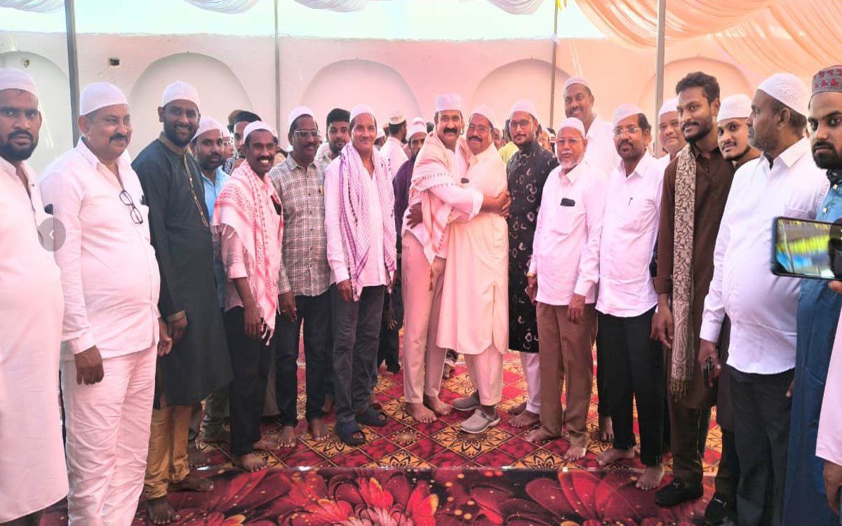 మత సామరస్యానికి ప్రతీక కోదాడ : మాజీ ఎమ్మెల్యే బొల్లం మ‌ల్ల‌య్య యాద‌వ్‌