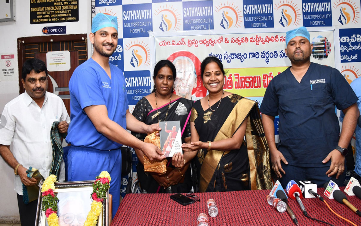 మల్లు స్వరాజ్యం జీవితం ఆదర్శనీయం : అక్కెనపల్లి మీనయ్య