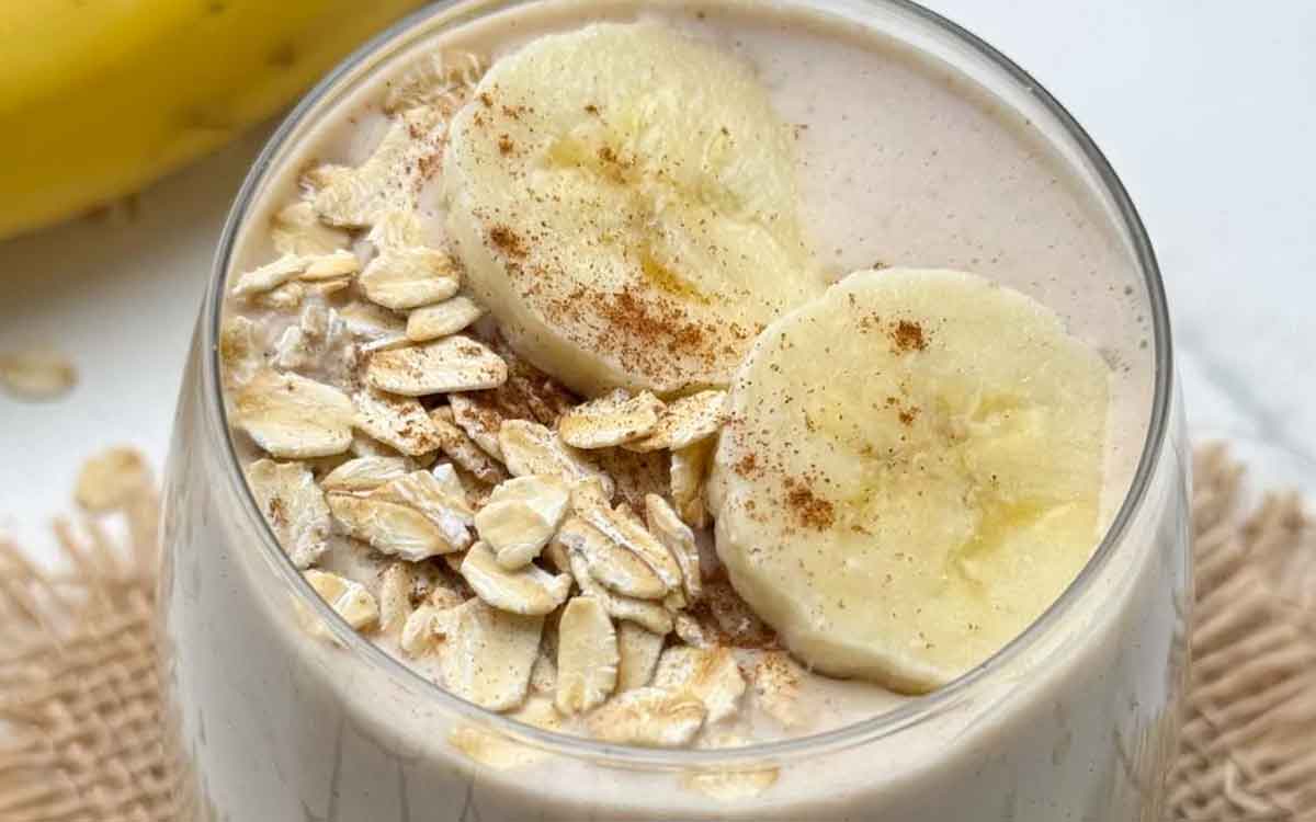 Oats Banana Breakfast | ఉద‌యం బ్రేక్‌ఫాస్ట్ చేసేందుకు స‌మ‌యం లేక‌పోతే.. దీన్ని చేసి తీసుకోండి.. 5 నిమిషాల్లోనే అయిపోతుంది..!