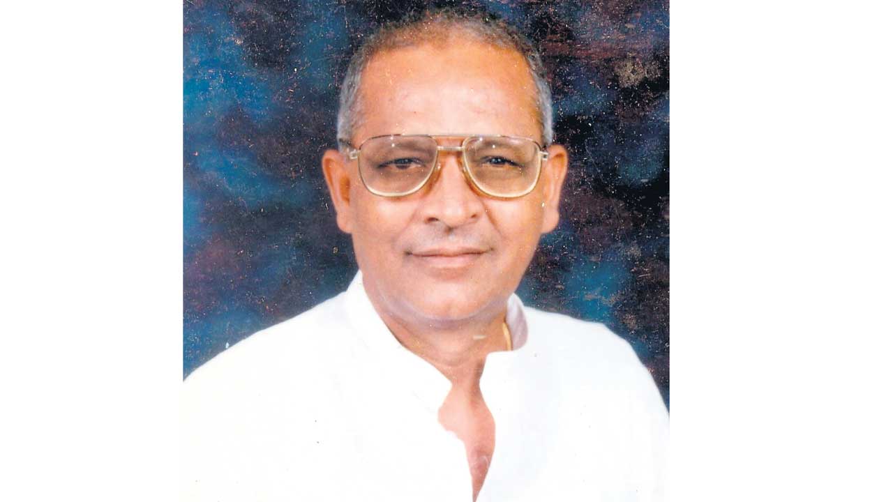 మాజీ ఎమ్మెల్యే గోవింద్‌ నాయక్‌ మృతి